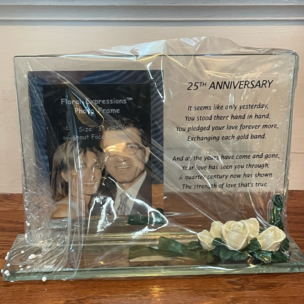 🍀$12bundle NEW 25th Wedding Anniversary-Standing Glass Photo Frame Display Gift